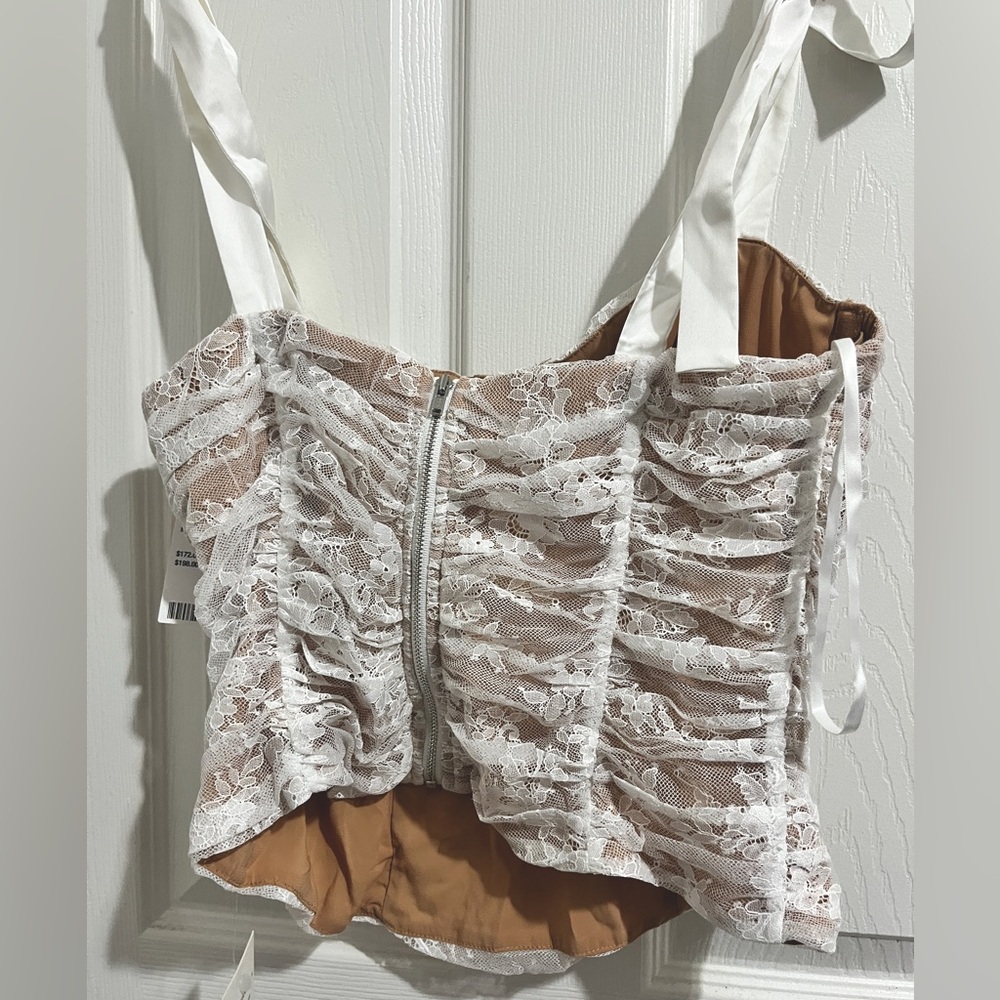 For love and lemons bustier NWT! - Picture 3 of 4